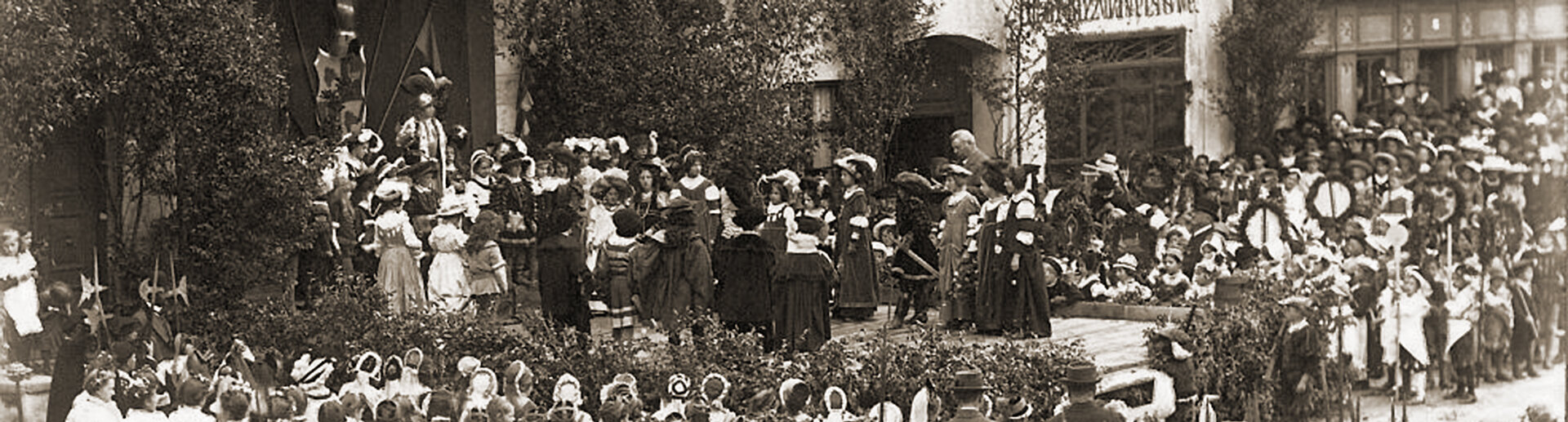 History of the Frundsberg Festival